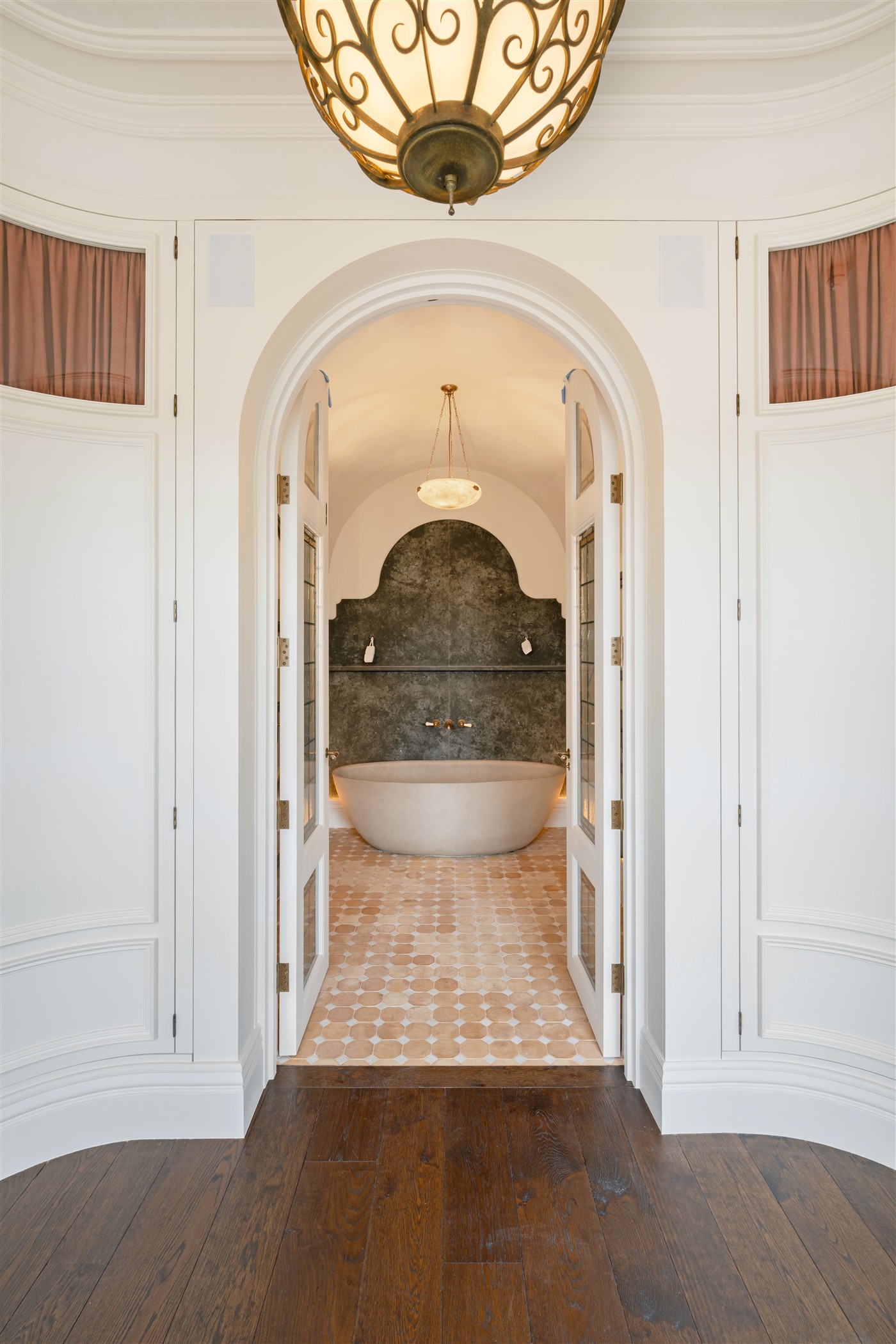 Inside the ensuite