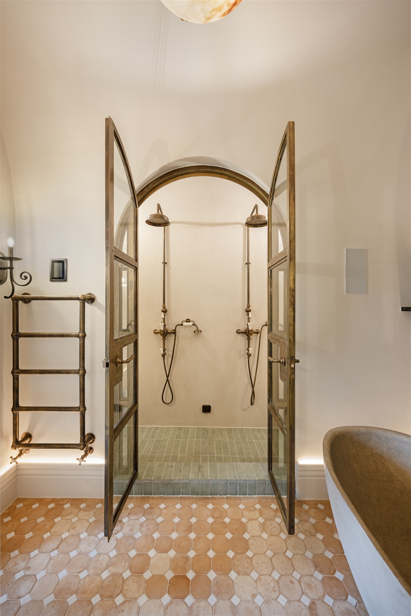 Arched shower screen, open