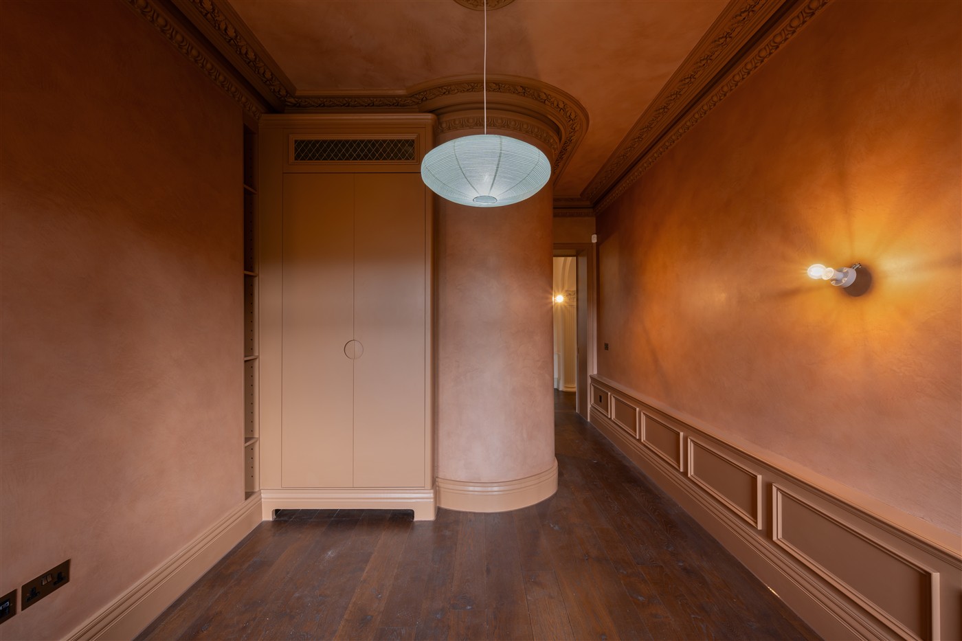 Wellness room, toward the window